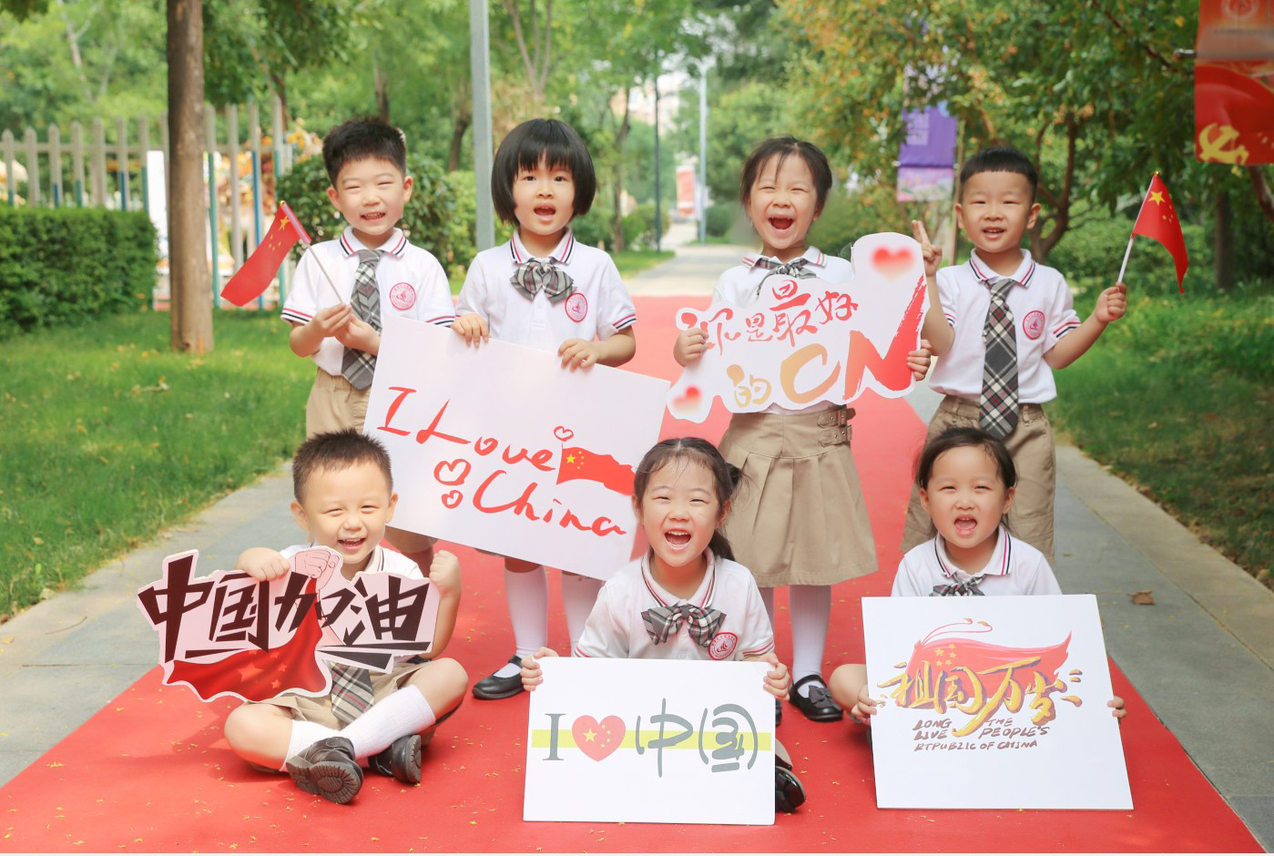 bcc53205c0464733aca3f737f65aec9 拷贝.jpg